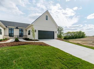 214 Allison Rd, Lexington, IL 61753