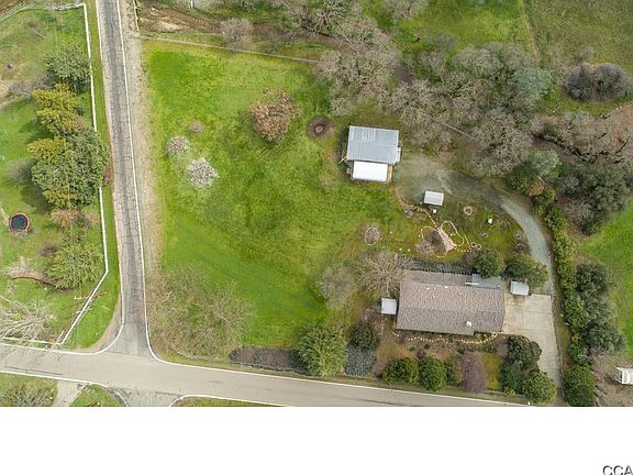 2nd image of 3767 Berkesey Ln