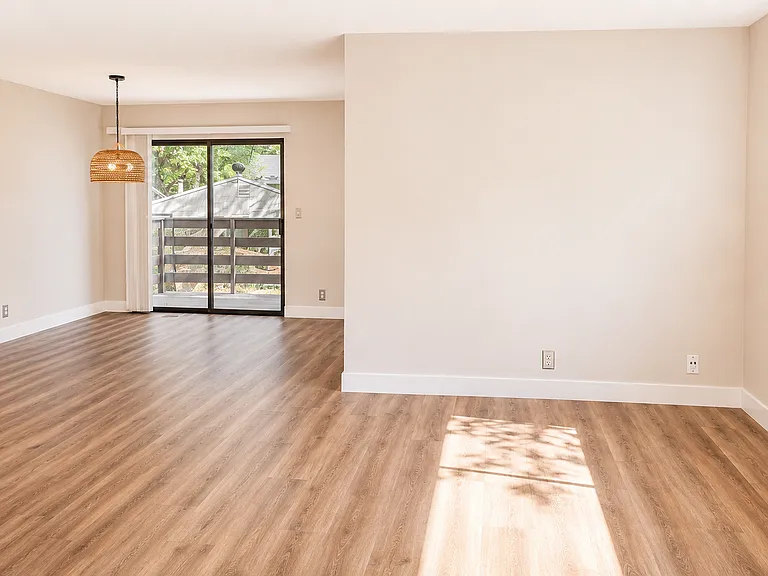 2673 Arrow Ct — Photo 11
