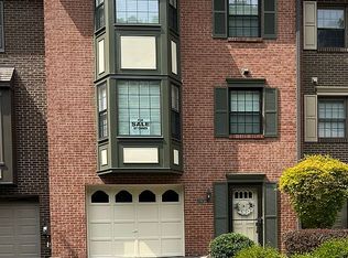 151 Glenwood Dr, Monroeville, PA 15146