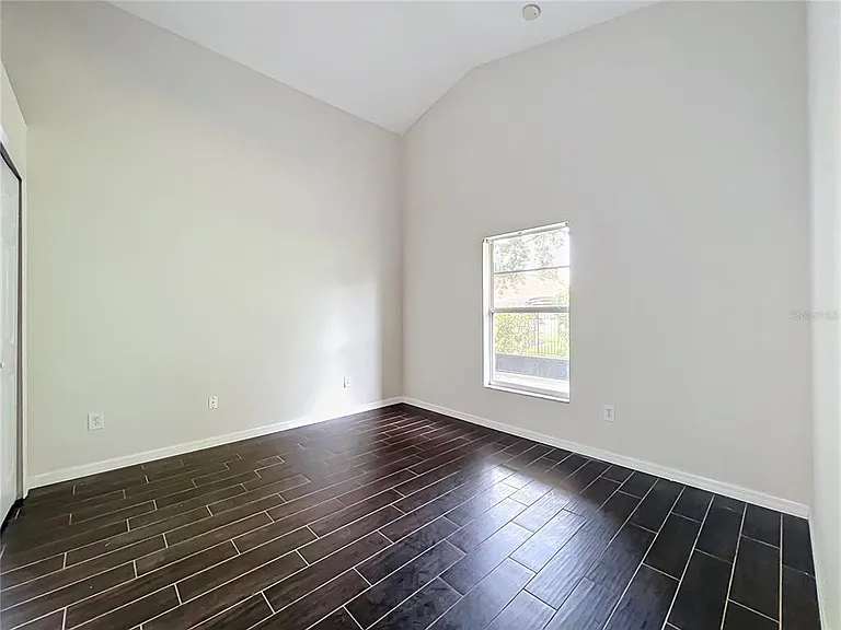 1045 Willow Branch Dr — Photo 47
