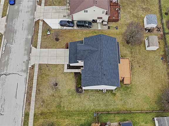 5th image of 122 Springhouse Dr