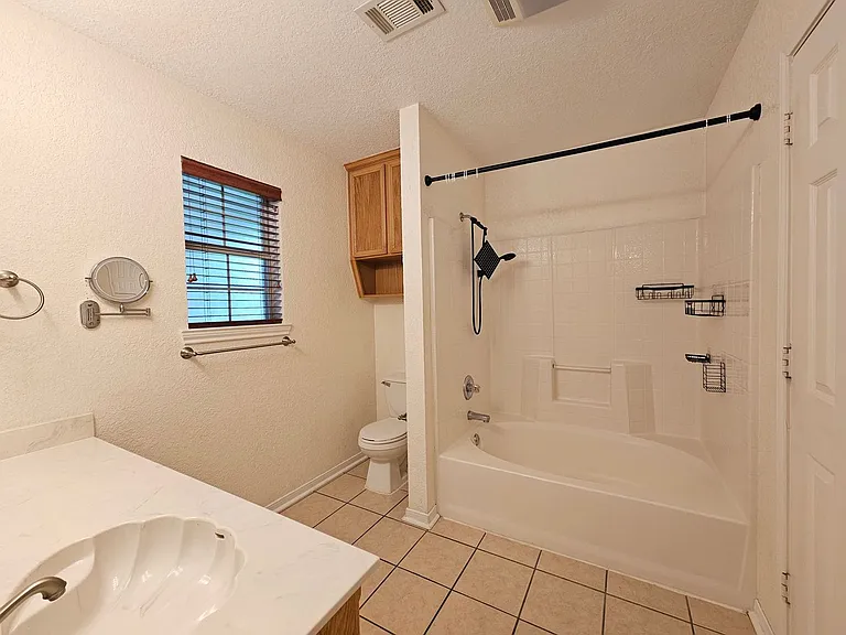 4107 Barrington Trl — Photo 10