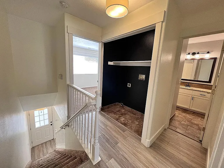 1108 N 1300 W — Photo 18