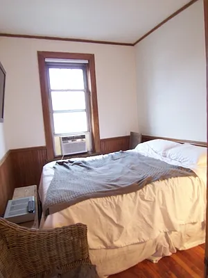 Rented by City Connections Realty | media 2