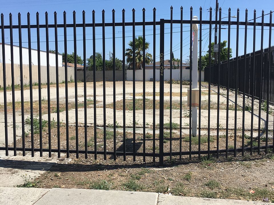 Gated corner lot
