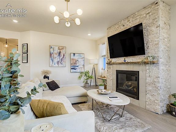 4th image of 12660 Enclave Scenic Dr