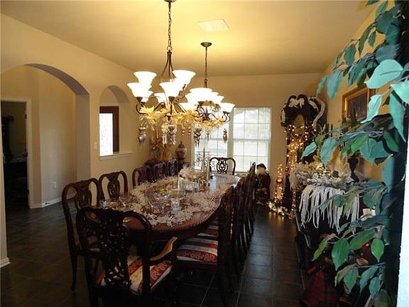 4th image of 2683 Pinnacle Dr