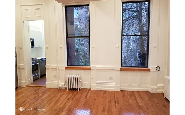 Rented by Douglas Elliman | media 6