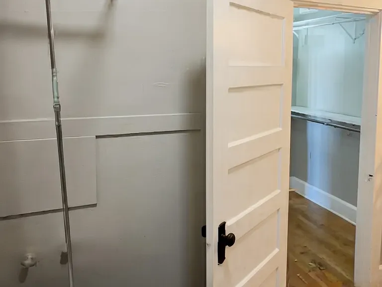 630 W Washington St #9 — Photo 8