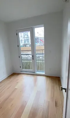 Rented by Nooklyn NYC LLC | media 25