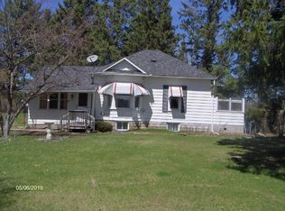 401 Louisa St, Crivitz, WI 54114