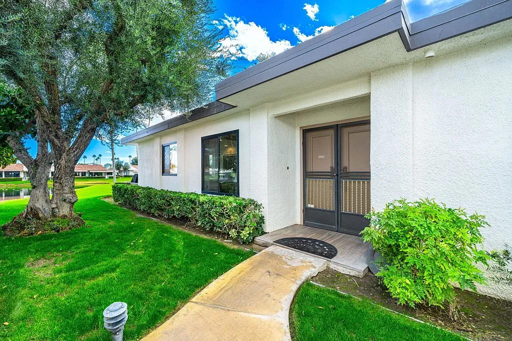 3 bed, 2.0 bath, 1621 sqft, $7,000 — Photo 4