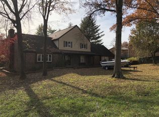 1051 Pine Gate Rd, Evansville, IN 47725