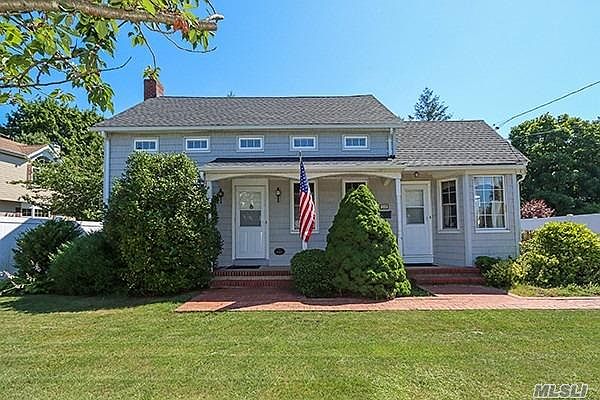 1st image of 17 Grohmans Ln