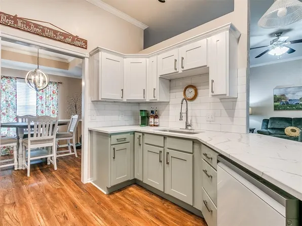 1261 Paulette Dr, Piedmont, OK 73078