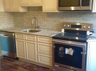 900 S 47th St #4, Philadelphia, PA 19143