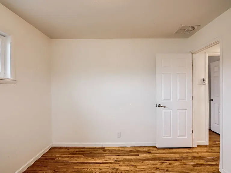 207 Teal St — Photo 21