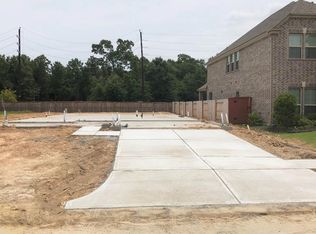 25192 Falling Leaves Dr, Porter, TX 77365