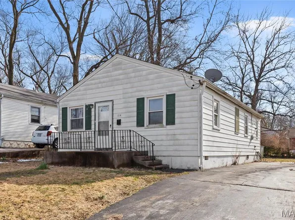 114 Fermo Ave, Saint Louis, MO 63135