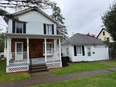 412 6th St, Franklin, PA, 16323