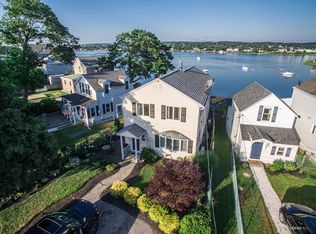 1 Beach St, Portsmouth, RI 02871