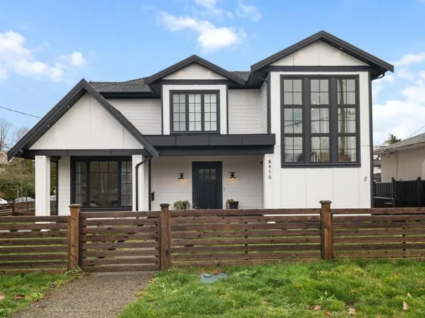 8910 117a St, Delta, BC V4C 6C8