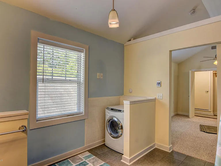 2107 Metts Ave — Photo 18