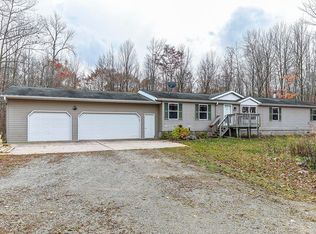 4400 Degantown Rd, Oconto Falls, WI 54154