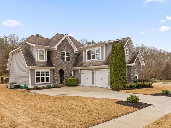 10628 Barrow Ln, Apison, TN 37302