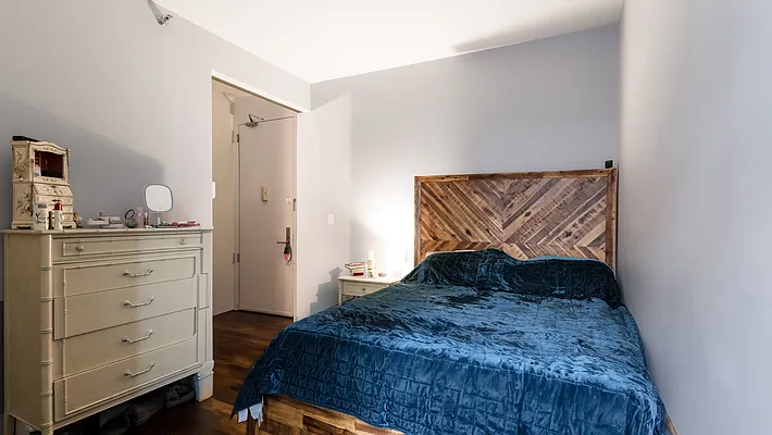 Rented by Oxford Property Group | media 9