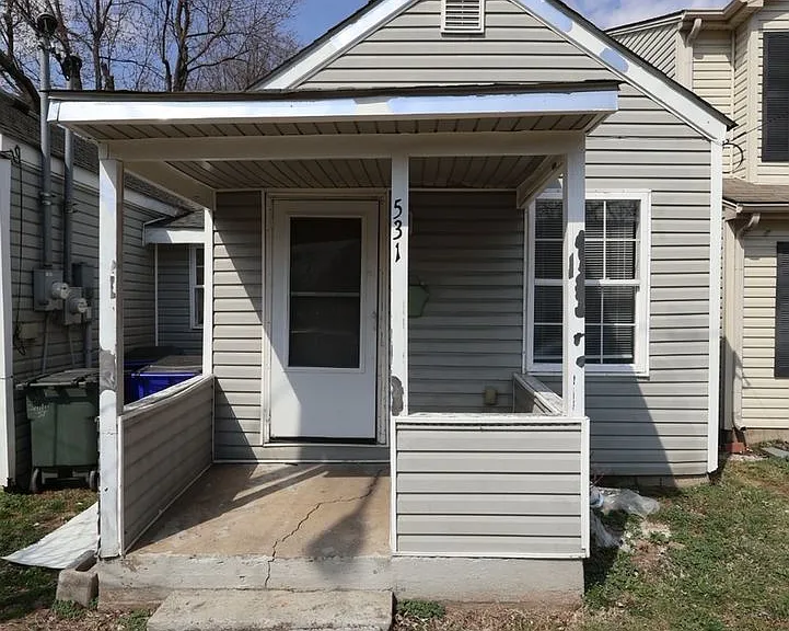 531 Smith St #Z4 — Photo 11