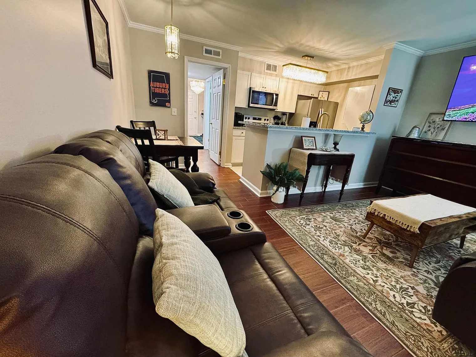 1 bed, 1.0 bath, 559 sqft, $3,259 — Photo 3