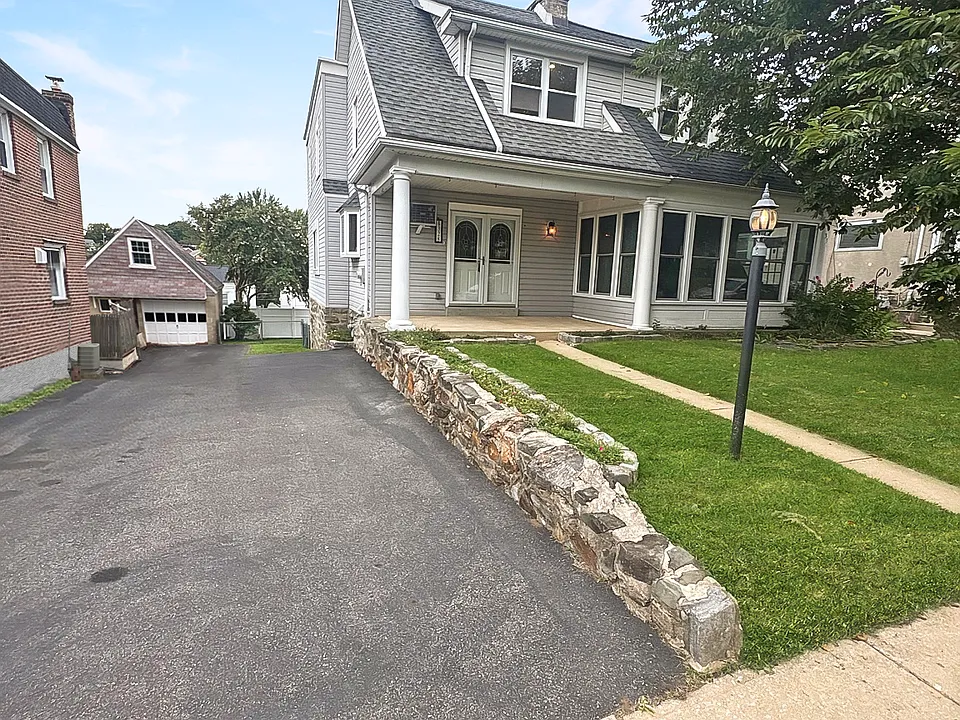 328 Blanchard Rd