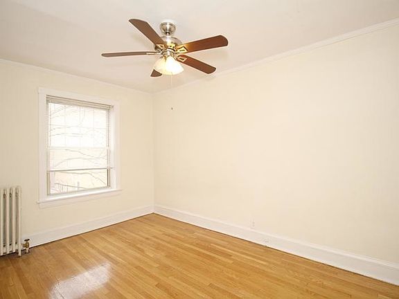 5th image of 1609 W Berteau Avenue # 3 Top Floor