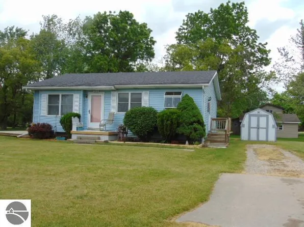 319 Hubbell St, Alma, MI 48801