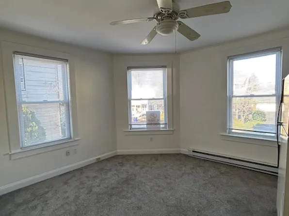 78 Tallman St #3, New Bedford, MA 02740
