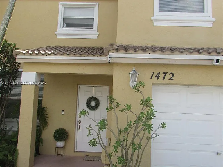 1472 NW 154th Ln — Photo 2