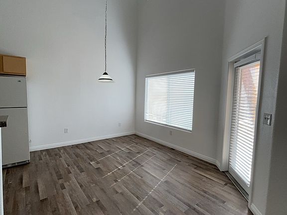 3rd image of 4915 E Russell Rd APT 151