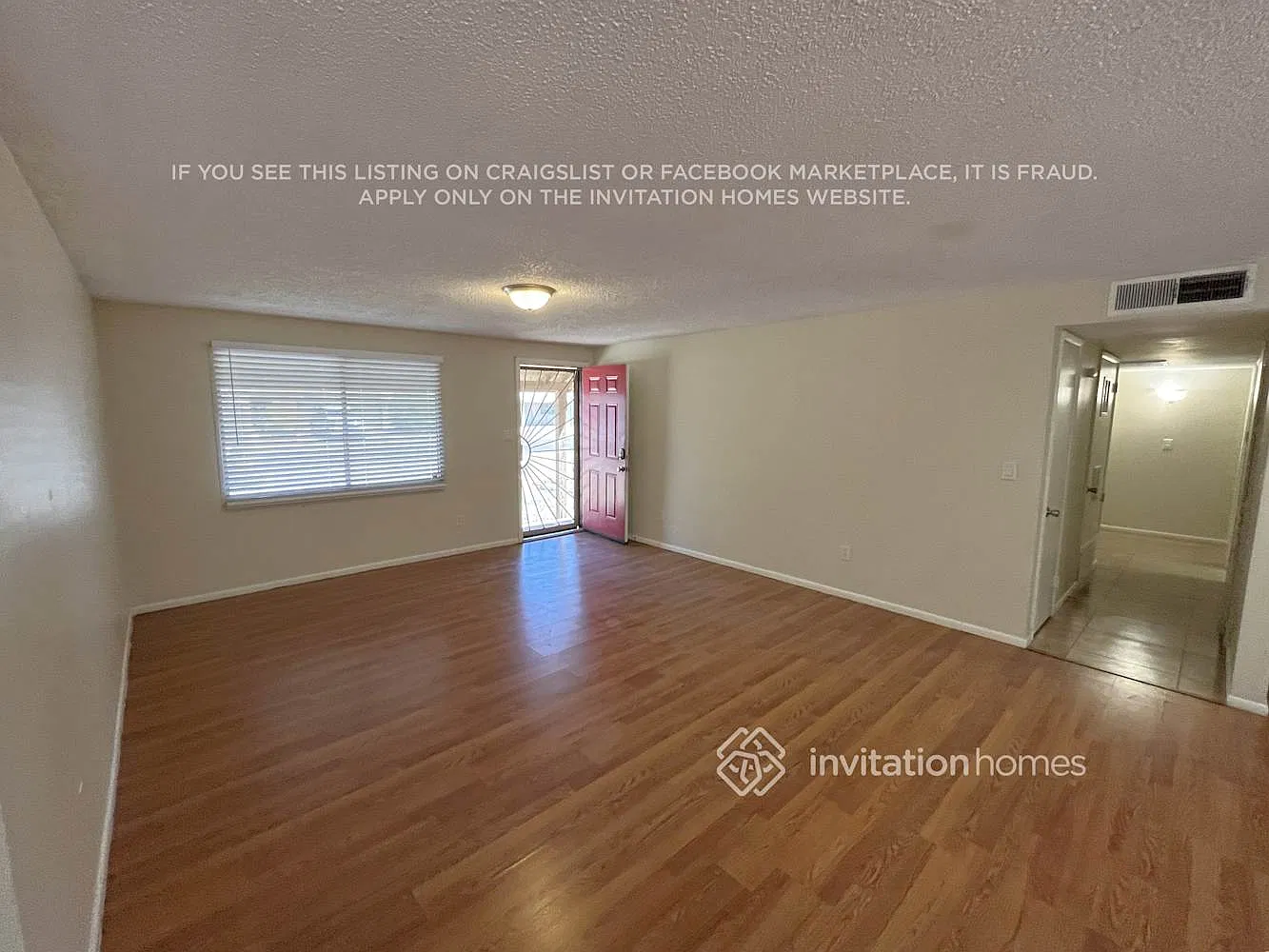 3831 E Surrey Ave Phoenix, AZ 85032 — Photo 3