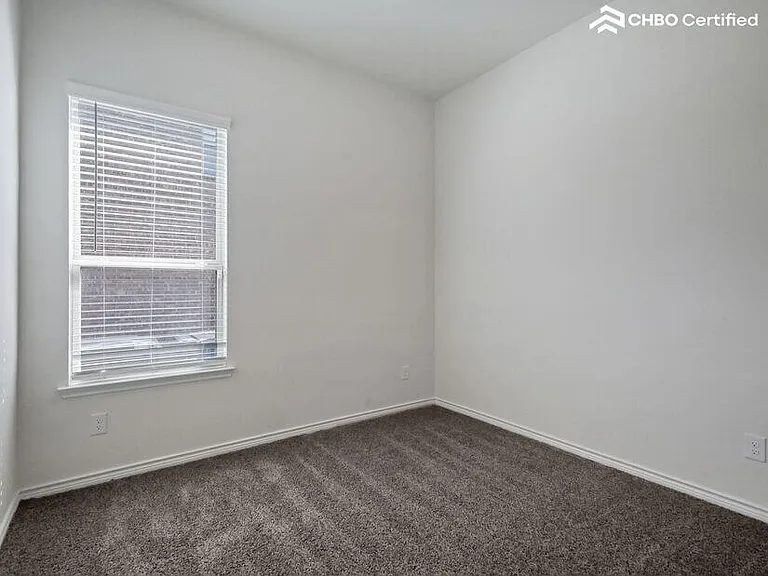 1505 Estivella Dr — Photo 30
