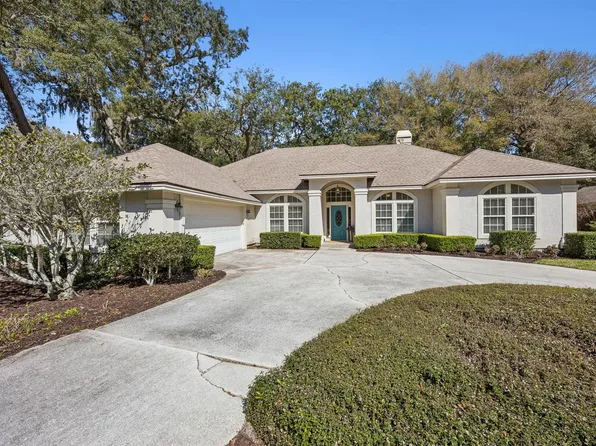 1786 Hammock Dr, Fernandina Beach, FL 32034