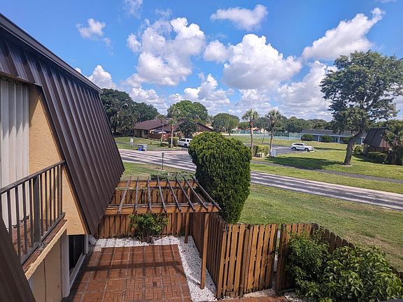 3rd image of 3726 Silver Lace Lane #10