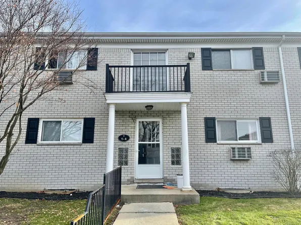 100 W Hickory Grove Rd APT C1, Bloomfield Hills, MI 48304