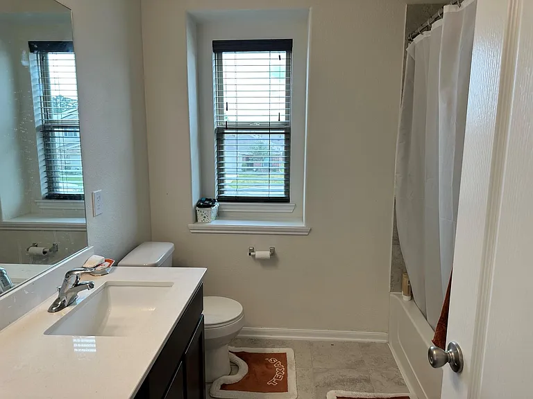 1172 Clonmore Ct — Photo 23