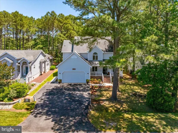 91 Watertown Rd, Ocean Pines, MD 21811