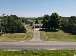 1788 Oriole Ave, Sibley, IA 51249