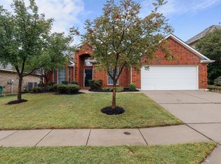 10133 Red Bluff Ln, Fort Worth, TX 76177