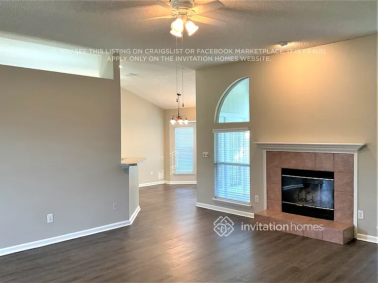 12243 Mantle Dr — Photo 2