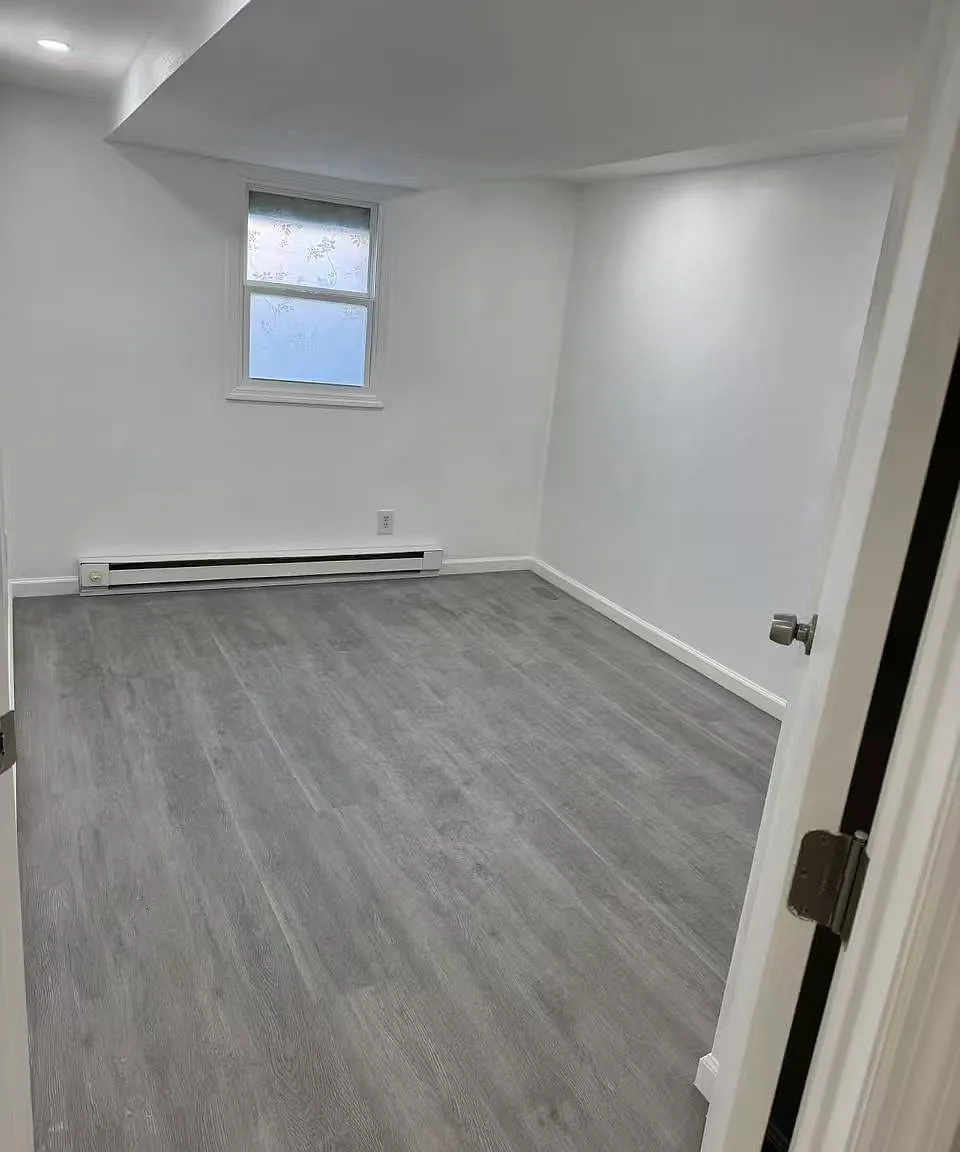 2 bed, 890 sqft, $1,400 — Photo 4